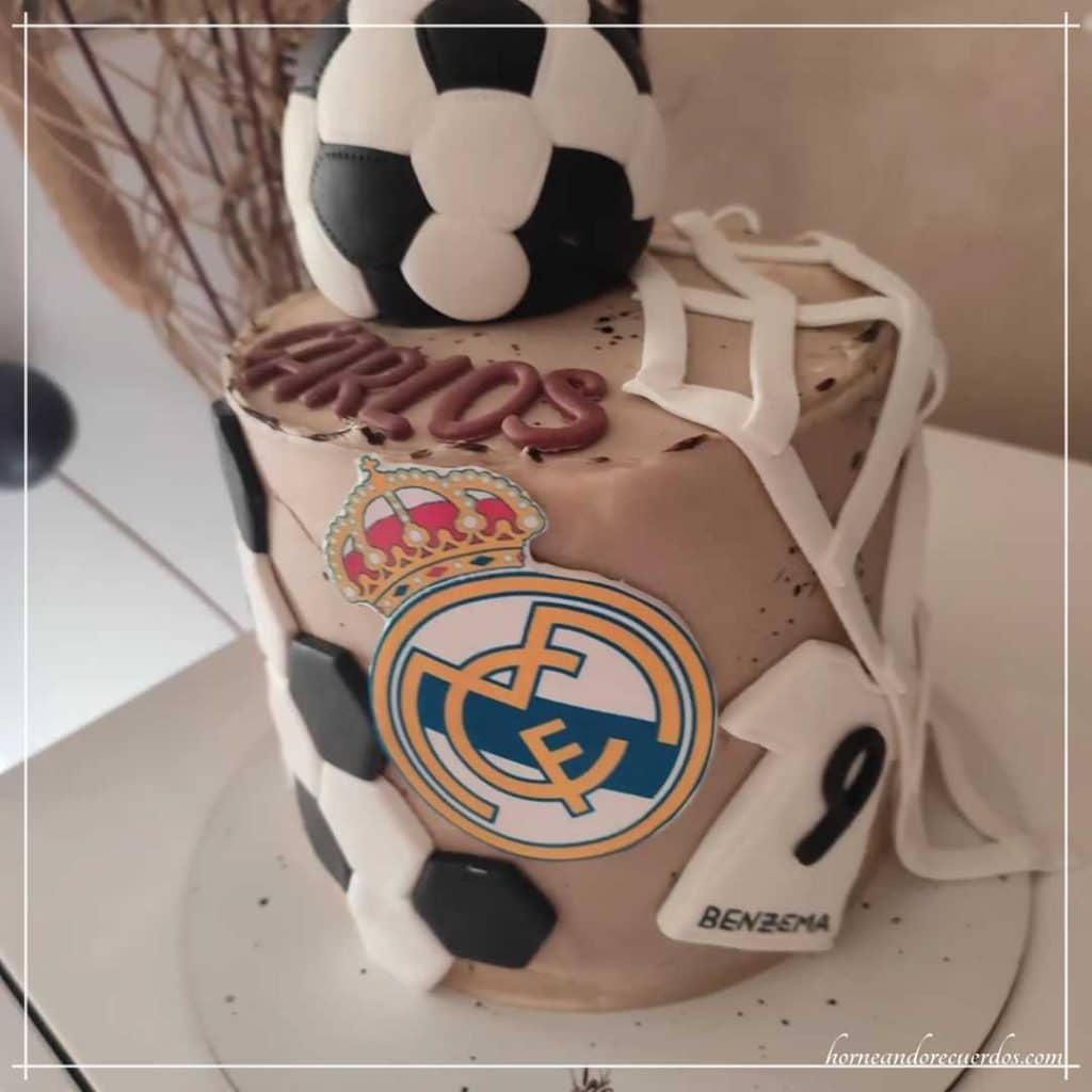 tarta de fondant personalizada para aficionado real madrid regalo