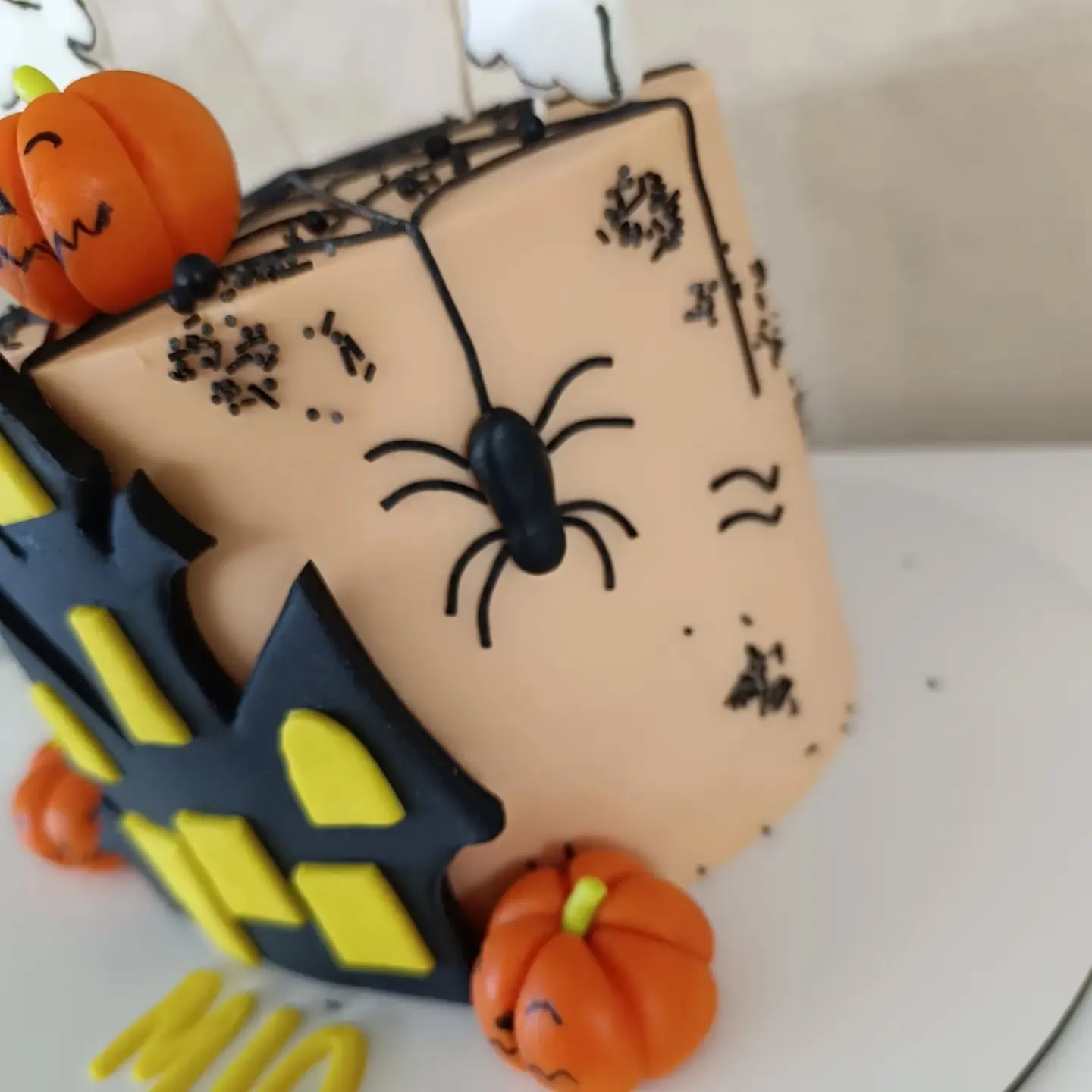 horneandorecuerdos halloween tartas fondant fantasmas