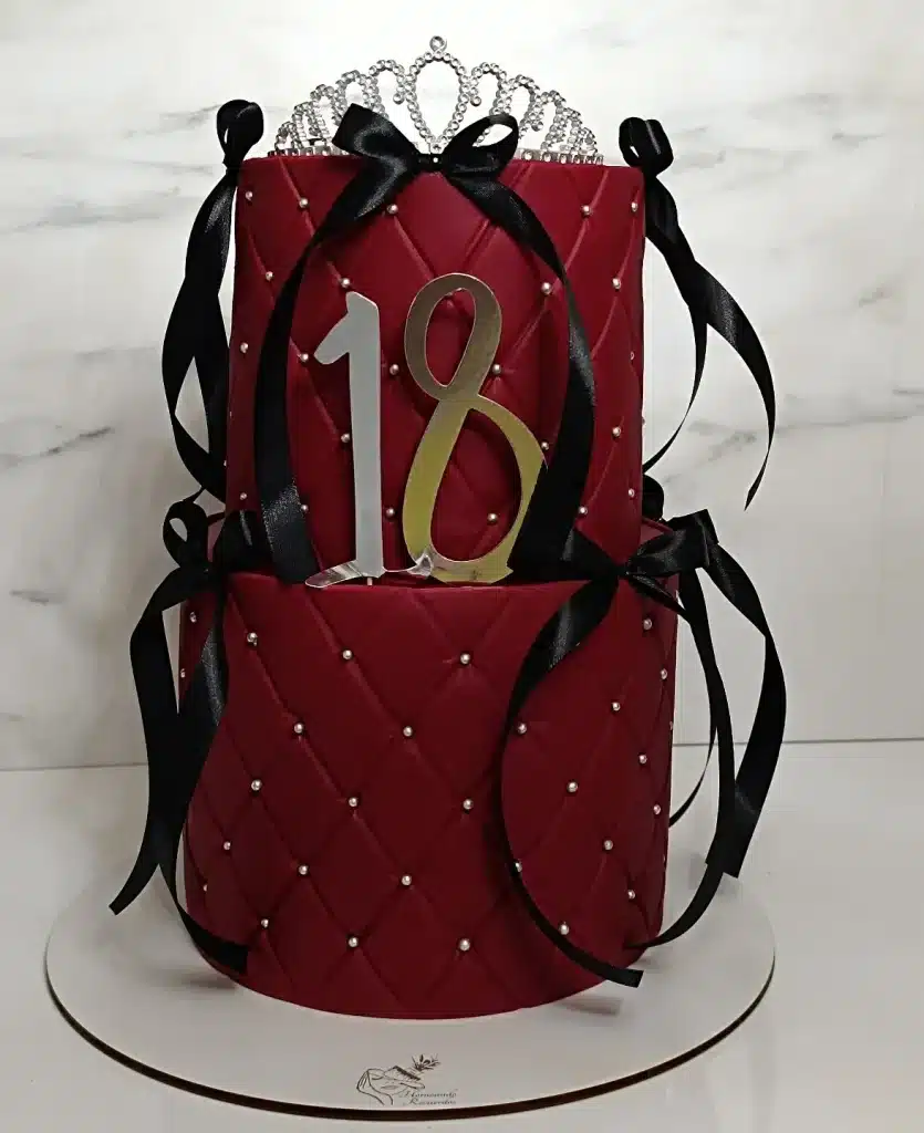 tarta personalizada princesa 18 años fondant capituné