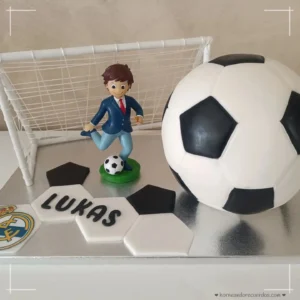 tarta colegio futbol niño