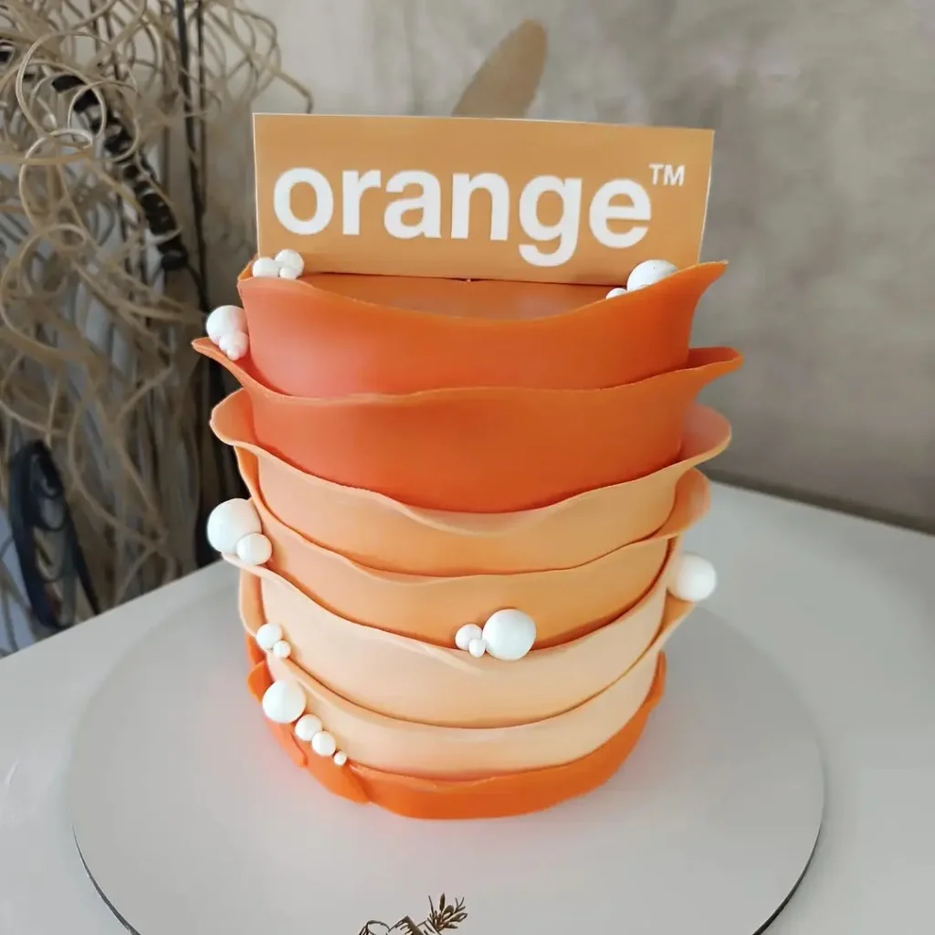 tarta-fondant-para-ponferrada-empresa-orange