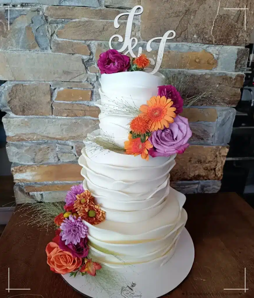 tarta personalizada de boda flores fondant